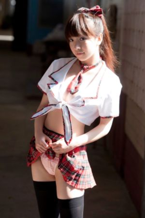 猛鬼迫人 电影_BD英语超清在线观看